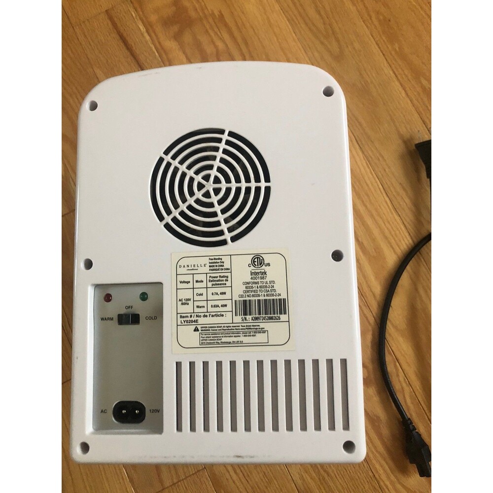 Mini Fridge Model Ly204e Danielle Electronics 10"… - image 8